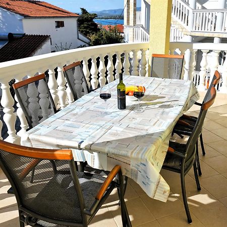 Apartments Goranka 2 Murter Kültér fotó